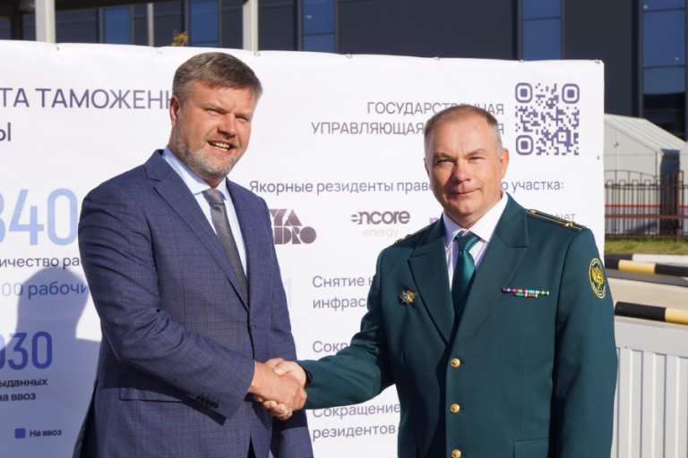 fe0a589de5ad9a8a63d63c095c909a27