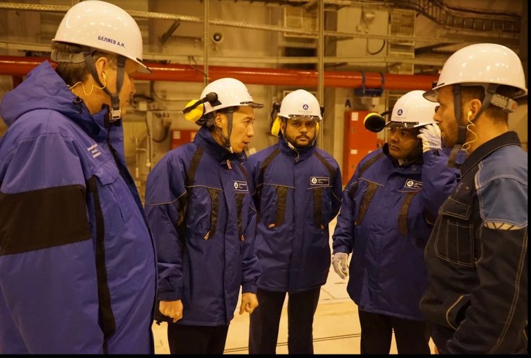 31a0br26lqhya7eqa3s2lcy3rvhlxdy2