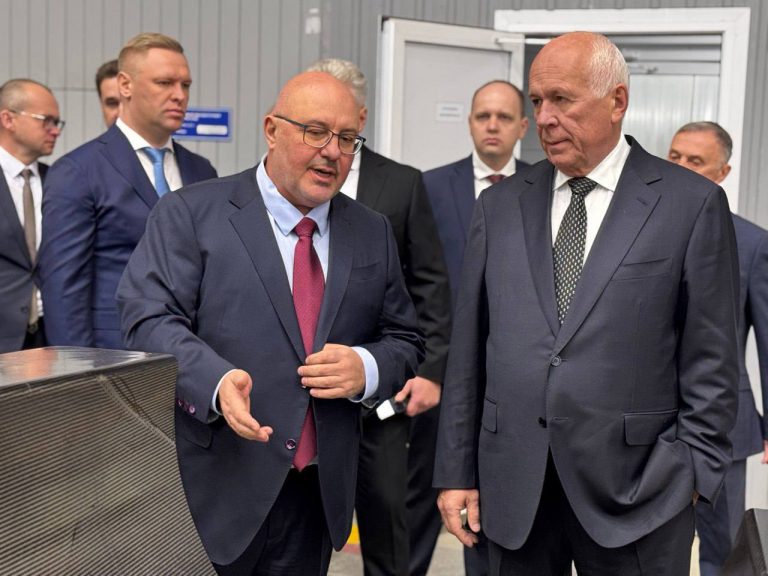 photo_2024-12-05_12-45-30