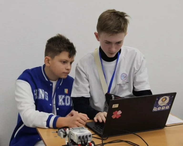 photo_5240284929680150164_y